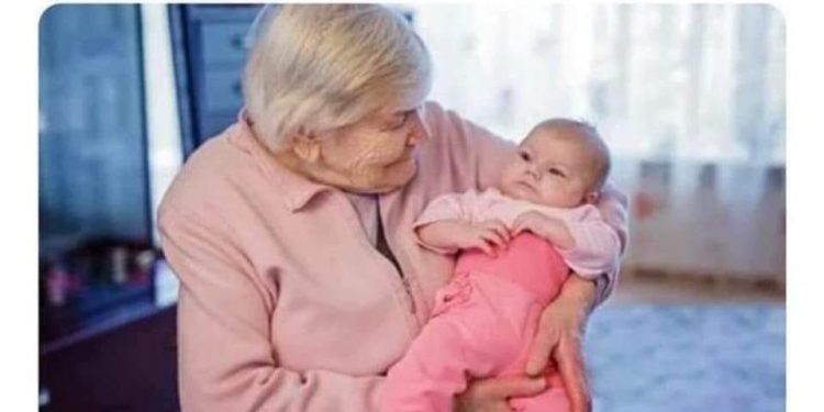 jë gjest i madh dhe një leksion dashurie: Në Kanada kanë bashkuar jetimoren me shtëpinë e pleqve!