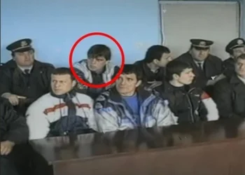 Gëzim Sinomatin, 23 vjeçarin pa asnjë faj në këtë botë, e vranë pardje në Vlorë! Sa kushton, në fund, përcjellja e vdekjes?!