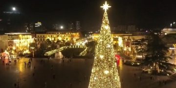 Viti i Ri/ 8 traditat e veçanta që i bëjnë shqiptarët të dallojnë nga të tjerët