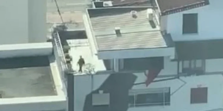 VIDEO/ Ajrosje dhe sport, Berisha gjen zgjidhje sesi të argëtohet