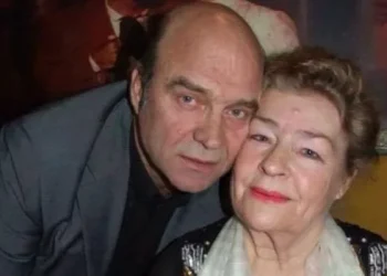 Sot i biri i aktores Margarita Xhepa aktori brilant Ndriçim Xhepa feston ditëlindjen!