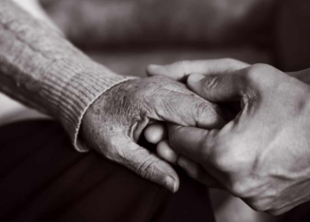 Letra e një babai të moshuar për djalin e tij: Nëse them ndonjëherë më mirë të isha i vdekur, mos u mërzit…