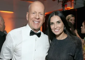 Demi Moore tregon detaje nga gjendja shëndetësore e Bruce Willis