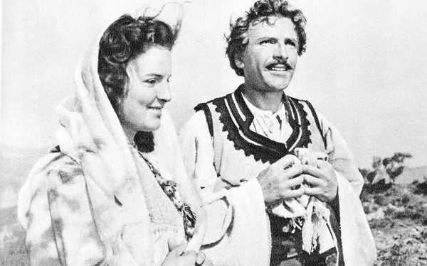 Historia tragjike e “Mamicës” nga filmi Skënderbeu! Lashë zemrën aty, por më kanë hequr me dhunë nga skena