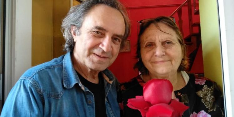 Aktori i famshëm Mevlan Shanaj sot bën 79 vjeç, por askush nuk e beson!