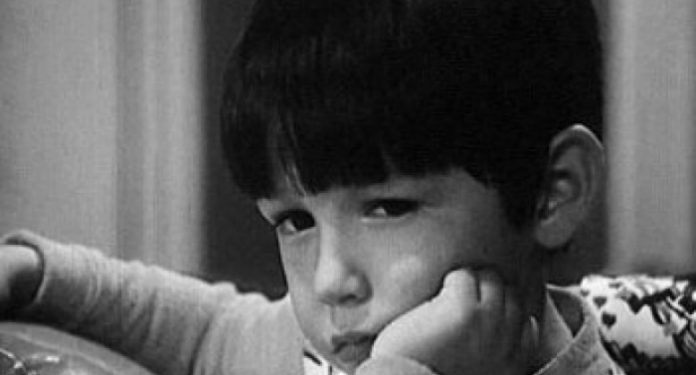 E mbani mend “Taulanti kërkon një motër”? Ja sa ka ndryshuar aktori sot!