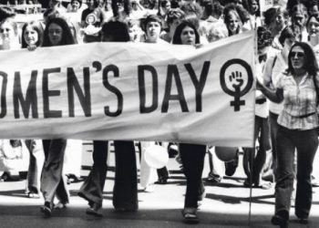 Ngjarja e trishtë e 8 Marsit: Kur dhe ku u festua për herë të parë festa revoltë e grave?