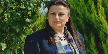 Bijë e Delvinës, aktorja e madhe Hajrie Rondo sot do festonte 73 vjetorin e lindjes