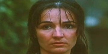 Një rrëfim nostalgjik nga Luiza Xhuvani: Letrat anonime që vinin nga Saranda për biografinë time dhe roli që më ndryshoi jetën