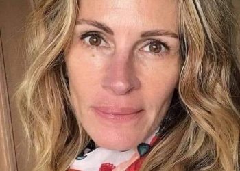 E madhërishmja Julia Roberts: Momenti magjik i jetës sime kur ha mëngjez me fëmijët e mi! Po plakem me dinjitet dhe qetësi pa botoks dhe bojë
