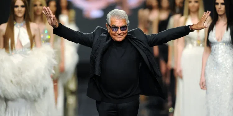 Roberto Cavalli, stilisti i teprisë, ka vdekur në moshën 83 vjeçare