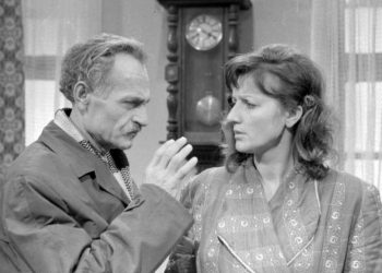 Kadri Rroshin,  jetimit që bërë për vete gjithë Shqipërinë ! Historia e tij e treguar në ditët e fundit të jetës nga vetë ikona e  ekranit shqiptare