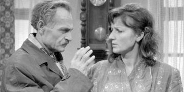 Kadri Rroshin,  jetimit që bërë për vete gjithë Shqipërinë ! Historia e tij e treguar në ditët e fundit të jetës nga vetë ikona e  ekranit shqiptare