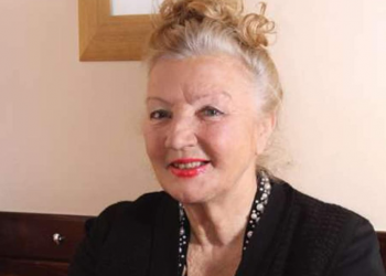 Aktorja ikonë Aishe Stari edhe sot në 84 vjetorin e lindjes ka mbetur një “star” që nuk shuhet