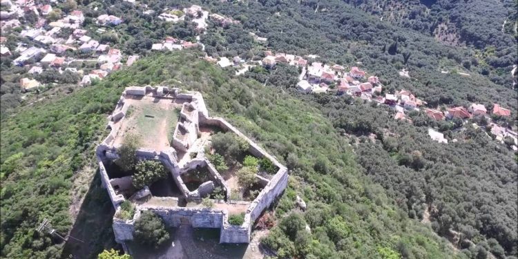 VIDEO/ Brënda shtëpisë gjigande të Hankos në Greqi
