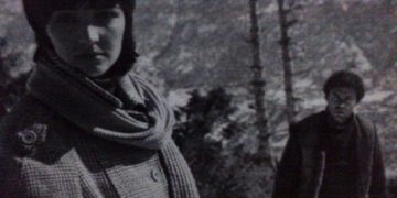 Luiza Xhuvani tregon pjesë nga kalavri i njeriut me “biografi të keqe”: Më dukej ëndërr që po studioja për aktore