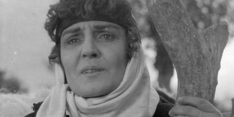 Në kujtim të Lokes, Marie Logoreci, ikonës së artit skenik shqiptar në ditën e largimit pa kthim