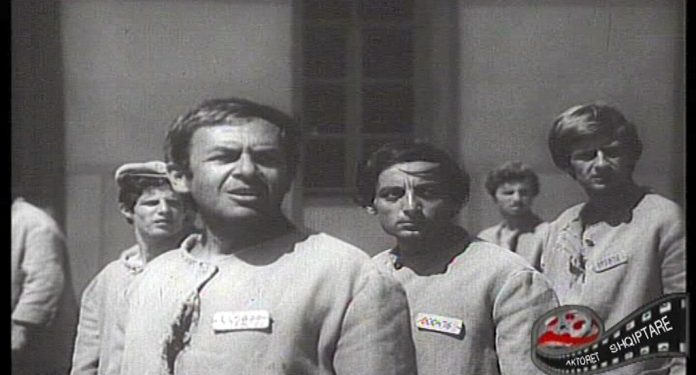 Kjo është foto e filmit të Rikard Ljarjes që nuk u publikua kurrë! Ja arsyeja