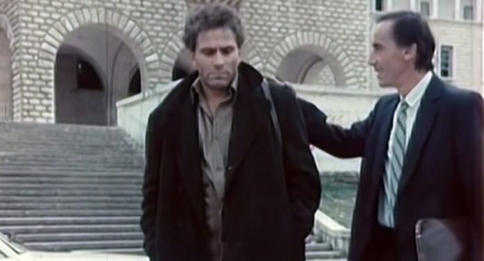 Një histori e patreguar dhe pjesëza nga jeta e Timo Fllokos: Si ndryshova emrin për shkak të titrimeve nga kinezët