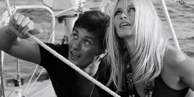 Ndarja nga jeta e Alain Delon, Brigitte Bardot: Vetëm heshtja është e madhe, çdo gjë tjetër është dobësi