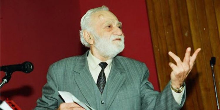 Mesazh rrënqethësi i ikonës Kadri Rroshi para se të largohej nga kjo botë: “E keqja që bën çdo njeri mbetet, e mira i mbulohet shpesh në varr me kockat…”!