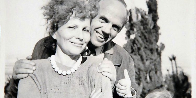 55 vjet i martuar me aktoren e njohur, Pëllumb Kulla: Do isha çmendur nëse me thoshe jo!