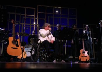 Ankthi dhe stresi pasi më larguan nga puna më paralizuan këmbët! Rrëfimi rrënqethës i “magjistarit” të serenatave korçare, Mihallaq Andrea