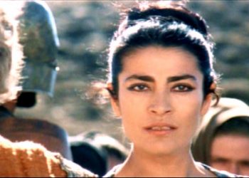 Në kujtim të 95 vjetorit të lindjes së aktores së madhe Irene Papas (Lejleku) dhe sekreti i saj shqiptarë i pamohueshëm!