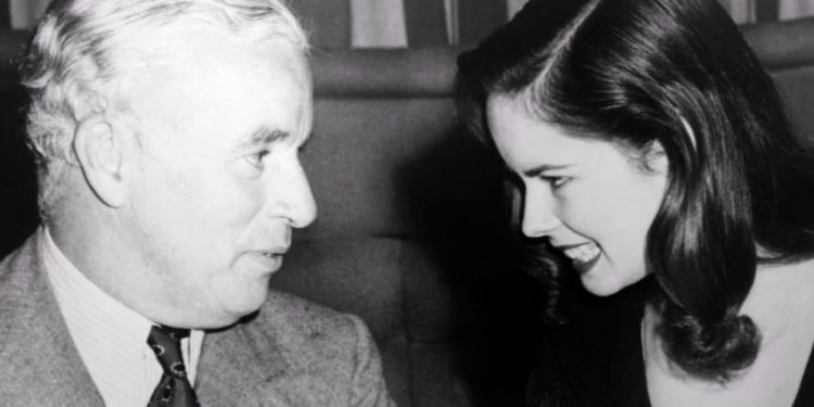 Përse aktori i madh u martua me një vajzë 35 vjet më të re! Fjalët brilante të gruas së tij