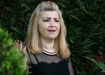 Lirie Rasha, këngëtarja me zërin unik, si flladi i bjeshkëve të Korabit