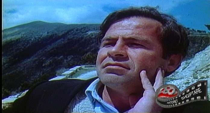 Historia e dhimbshme e 10 lekëshit, rrëfimi i aktorit Nikolla Llambro