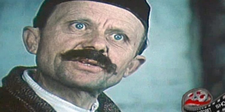 Aktorët e vjetër korçarë: Sot bëni si trima, por dikur fshiheshit si miu nëpër vrima