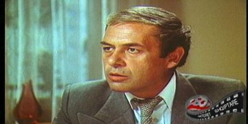 “Rikard, a të kujtohet ’97-ta, kur të pyeta se përse nuk ikën në Greqi dhe më the më mirë të vdes nga ndonjë plumb qorr të bashkatdhetarëve, se…”