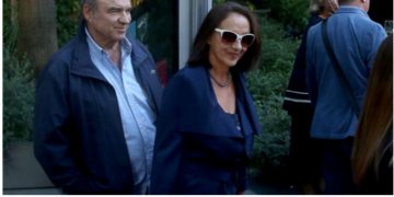 Bashkëshortja tregon vitet e jetës me aktorin: Njoha me Ndriçim Xhepën, braktisja e Italisë dhe lindja e djalit ma ndryshuan këtë jetë