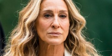 Aktorja Sarah Jessica Parker: A duhet të ndaloj së plakuri…të zhdukem apo  të ndihemi pikërisht ashtu si jam”?