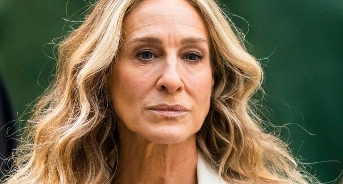 Aktorja Sarah Jessica Parker: A duhet të ndaloj së plakuri…të zhdukem apo  të ndihemi pikërisht ashtu si jam”?