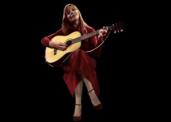 Dymbëdhjetë herë fituese e Festivalit të RTSH-së! Nostalgji për Vaçe Zelën