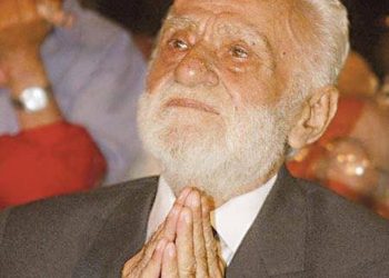 Amaneti i Kadri Roshit, përlotet nusja: Mos na harroni na …