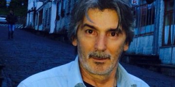 Rrëfimi i aktorit Karafil Shenaj:  Sot jetojmë në një periudhë anti-art