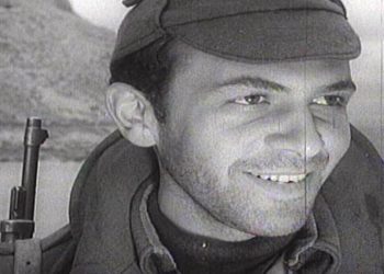 Kolosi i skenës dhe i ekranit Rikard Ljarja nuk bëri kurrë  të “persekutuarin”: Ishte diktatur por për mua jo, kam jetuar mirë! Sot ka perversitete brenda familjes, llahtarina