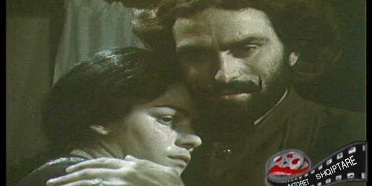 Dashuria, jeta dhe dramat e mia! Një histori jetësore për të mos e patur zili nga aktorja brilante  Elvira Diamanti në 63 vjetorin e lindjes