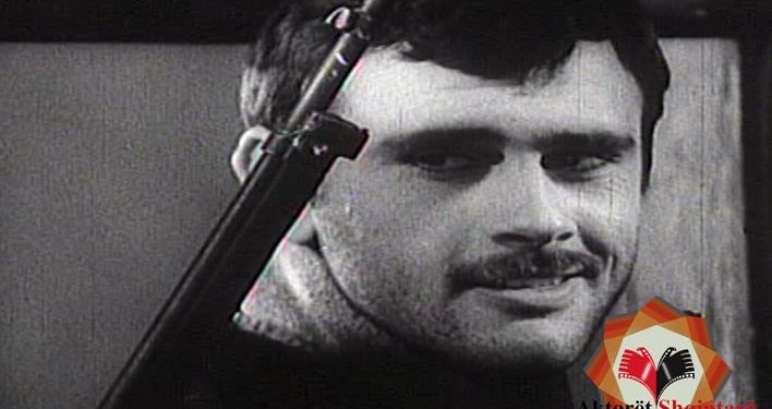 Aktori dhe regjisori Esat Teliti feston 75 vjetorin e lindjes