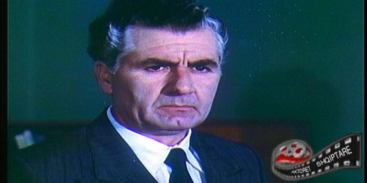 Kujtojmë sot në përvjetorin e ndarjes nga jeta kolosin korçar të ekranit dhe skenës   Dhimitër Orgocka.