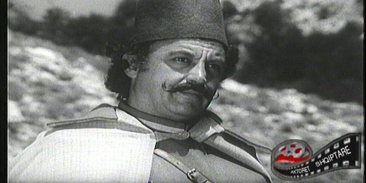 Gëzuar edhe 100! Një urim sot për aktorin e shquar Ahmet Pasha në 78 vjetorin e lindjes