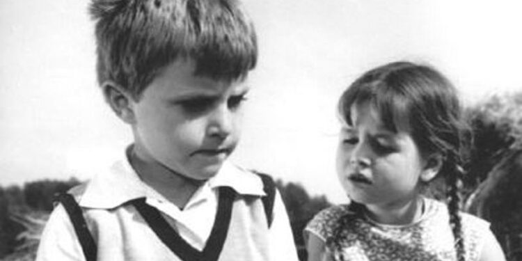 “Beni ecën vetë” aktori Herion Mustafaraj festoi 58 vjetorin e lindjes